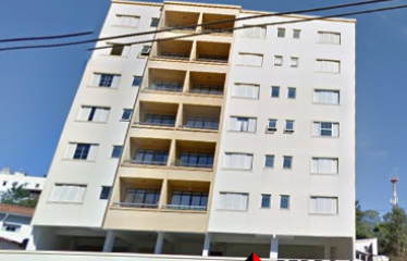 Lindo apartamento 03 dormitórios Central em Serra Negra – SP