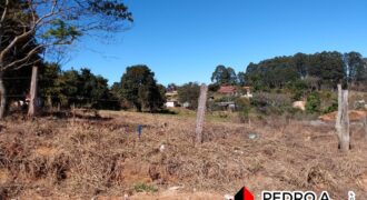 Terreno com 1043² no Loteamento Belvedere do Lago em Serra Negra – SP
