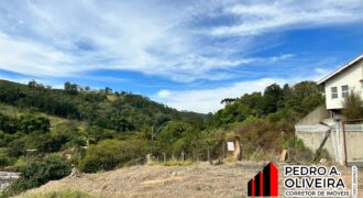 Terreno com 485m² no Jardim Gustavo em Serra Negra- SP