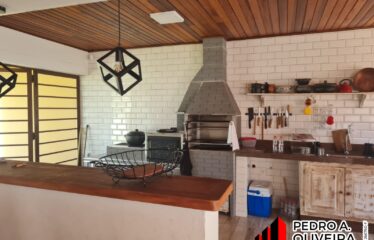 Chácara com 04 dormitórios e 1.340m² de área no Bairro Nova Serra Negra em Serra Negra – SP