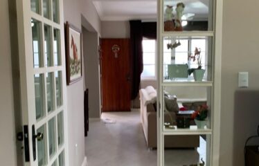 Casa 03 dormitórios no Condomínio Geneve em Serra Negra – SP