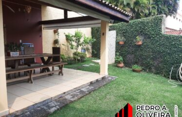 Linda casa 03 suítes e 500m² de Terreno no Jardim Primavera em Serra Negra –