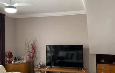 Casa 03 dormitórios no Condomínio Geneve em Serra Negra – SP