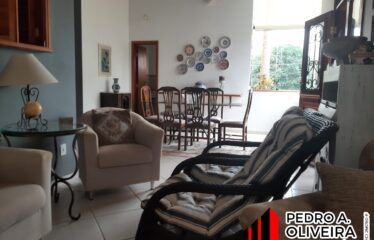 Linda casa 03 suítes e 500m² de Terreno no Jardim Primavera em Serra Negra –