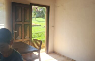 Chácara com 04 dormitórios e 1.340m² de área no Bairro Nova Serra Negra em Serra Negra – SP