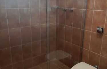 Linda casa 03 suítes e 500m² de Terreno no Jardim Primavera em Serra Negra –