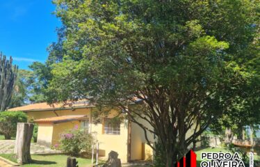 Chácara com 04 dormitórios e 1.340m² de área no Bairro Nova Serra Negra em Serra Negra – SP