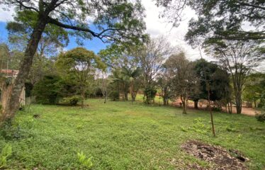 Terreno com 1530² no Jardim Parque das Palmeiras em Serra Negra – SP