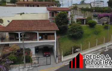Casa 04 dormitórios com 383m² de terreno no Jardim Yara em Serra Negra – SP