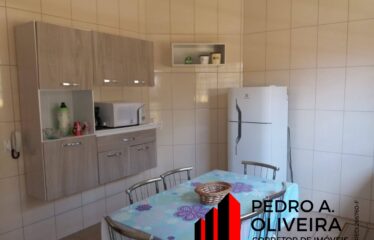 Casa com aproximadamente 160m² de Área Útil e 360m² de terreno no Jardim Yara, em Serra Negra – SP