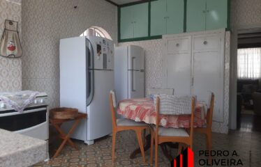 Casa 04 dormitórios e 250m² de área construída no Condomínio Vertentes em Serra Negra – SP