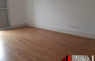 Casa 05 dormitórios, com 509m² de área total no Centro em Serra Negra – SP