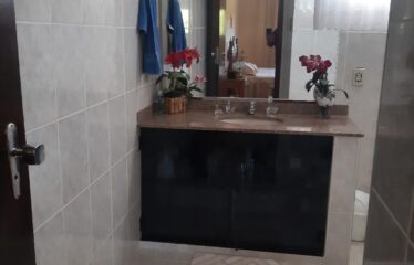 Bela chácara com 03 dormitórios e 3.000m² de área total no Bairro das Posses em Serra Negra – SP