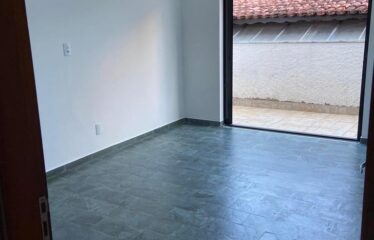 Casa 04 dormitórios com 383m² de terreno no Jardim Yara em Serra Negra – SP