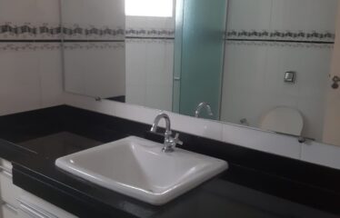 Lindo apartamento 03 dormitórios, com 197,² de área no Centro em Serra Negra – SP