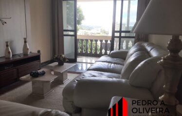 Belíssimo Apartamento com 03 dormitórios e 146m² de área útil no Centro em Serra Negra – SP
