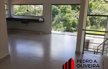 Casa Nova com 03 dormitórios e 583m² no Loteamento Suiza Park em Serra Negra – SP