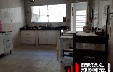 Casa 02 dormitórios e 225m² de área total no Alto das Palmeiras em Serra Negra – SP