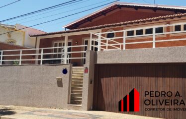 Casa 03 dormitórios com 300m² de área total em Valinhos – SP