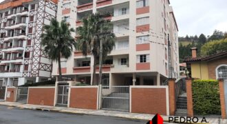 Apartamento 02 dormitórios central em Serra Negra – SP