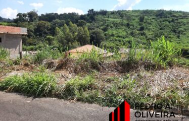 Terreno medindo 450m² de área total no Bairro Suiza Park em Serra Negra – SP