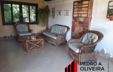 Casa 05 dormitórios e 720m² de área total no Condomínio Vertentes em Serra Negra – SP