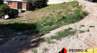 Terreno com 275m² no Alto das Palmeiras em Serra Negra – SP