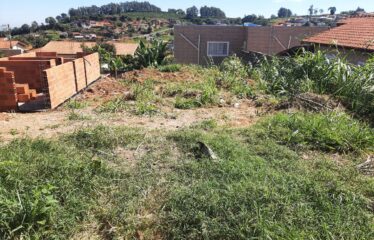 Terreno com 300m² de área total no Bairro Nova Serra Negra em Serra Negra – SP