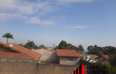 Lindo Sobrado com 02 dormitórios e há 07 min do centro de Serra Negra – SP