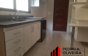 Apartamento 03 dormitórios à 3 min do centro de Serra Negra – SP