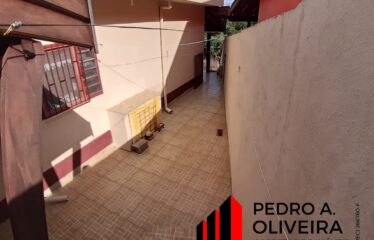 Casa 02 dormitórios e 344m² de área total no centro de Aguas de Lindoia – SP