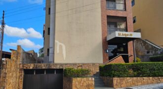 Lindo apartamento 02 dormitórios e 86m² de área útil em Serra Negra – SP