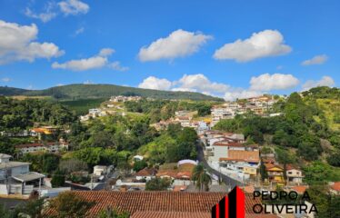 Lindo apartamento 02 dormitórios e 86m² de área útil em Serra Negra – SP