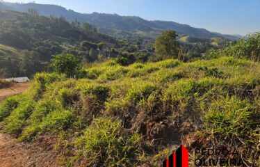 Casa 02 Dormitórios com Vista deslumbrante em Serra Negra – SP