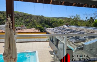 Linda Casa 02 dormitórios e 480m² de área total próximo ao centro de Serra Negra – SP