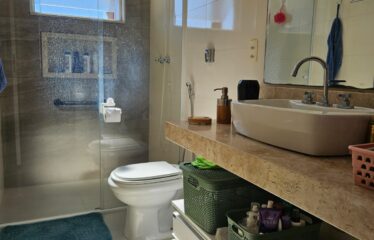 Linda Casa 02 dormitórios e 480m² de área total próximo ao centro de Serra Negra – SP