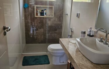 Linda Casa 02 dormitórios e 480m² de área total próximo ao centro de Serra Negra – SP