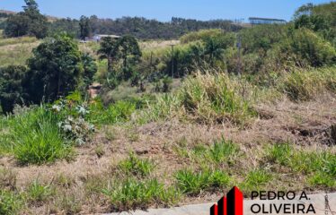 Lindo Terreno medindo 360m² de área total com uma vista deslumbrante em Serra Negra – SP