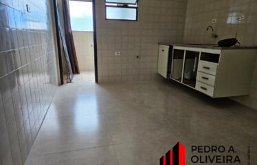Apartamento 02 dormitórios e 85m² de área útil no centro de Serra Negra – SP