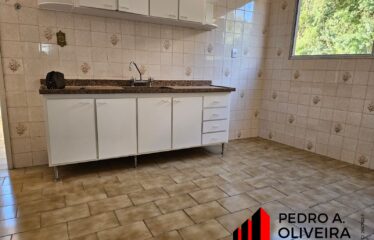 Apartamento 02 dormitórios e 90m² de área útil no centro de Serra Negra – SP