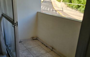 Apartamento 02 dormitórios e 90m² de área útil no centro de Serra Negra – SP