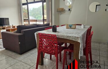 Apartamento 02 dormitórios e 85m² de área útil no centro em Serra Negra – SP