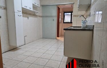 Apartamento com 02 dormitórios e 85m² de área útil no centro de Serra Negra – SP