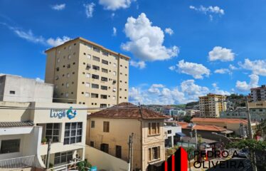 Apartamento 03 dormitórios e 140m² de área útil no centro de Serra Negra – SP