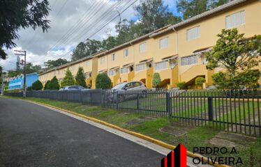 Sobrado 02 dormitórios e 83m² de área útil no bairro das Posses em Serra Negra – SP