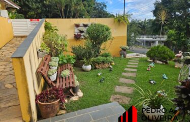 Sobrado 02 dormitórios e 83m² de área útil no bairro das Posses em Serra Negra – SP