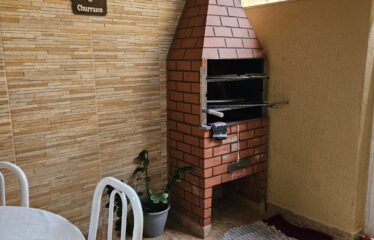 Sobrado 02 dormitórios e 83m² de área útil no bairro das Posses em Serra Negra – SP