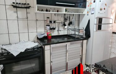 Sobrado 02 dormitórios e 83m² de área útil no bairro das Posses em Serra Negra – SP