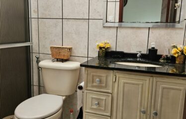 Sobrado 02 dormitórios e 83m² de área útil no bairro das Posses em Serra Negra – SP