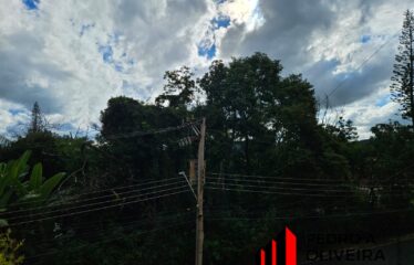 Sobrado 02 dormitórios e 83m² de área útil no bairro das Posses em Serra Negra – SP